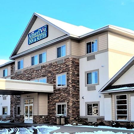 Amerivu Inn And Suites - Chisago City Экстерьер фото
